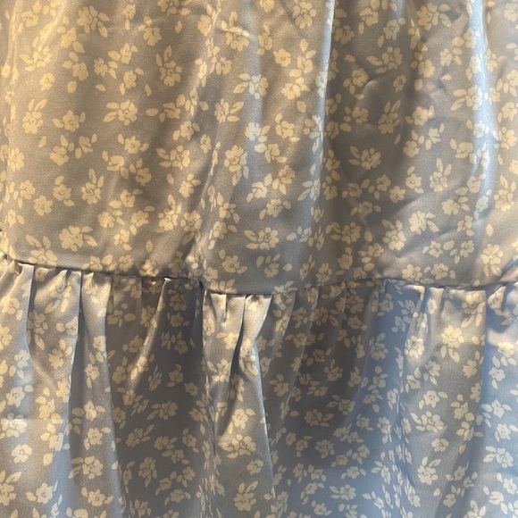 NWT Shein Floral Blue and White Mini Skirt Size Large - Picture 3 of 8